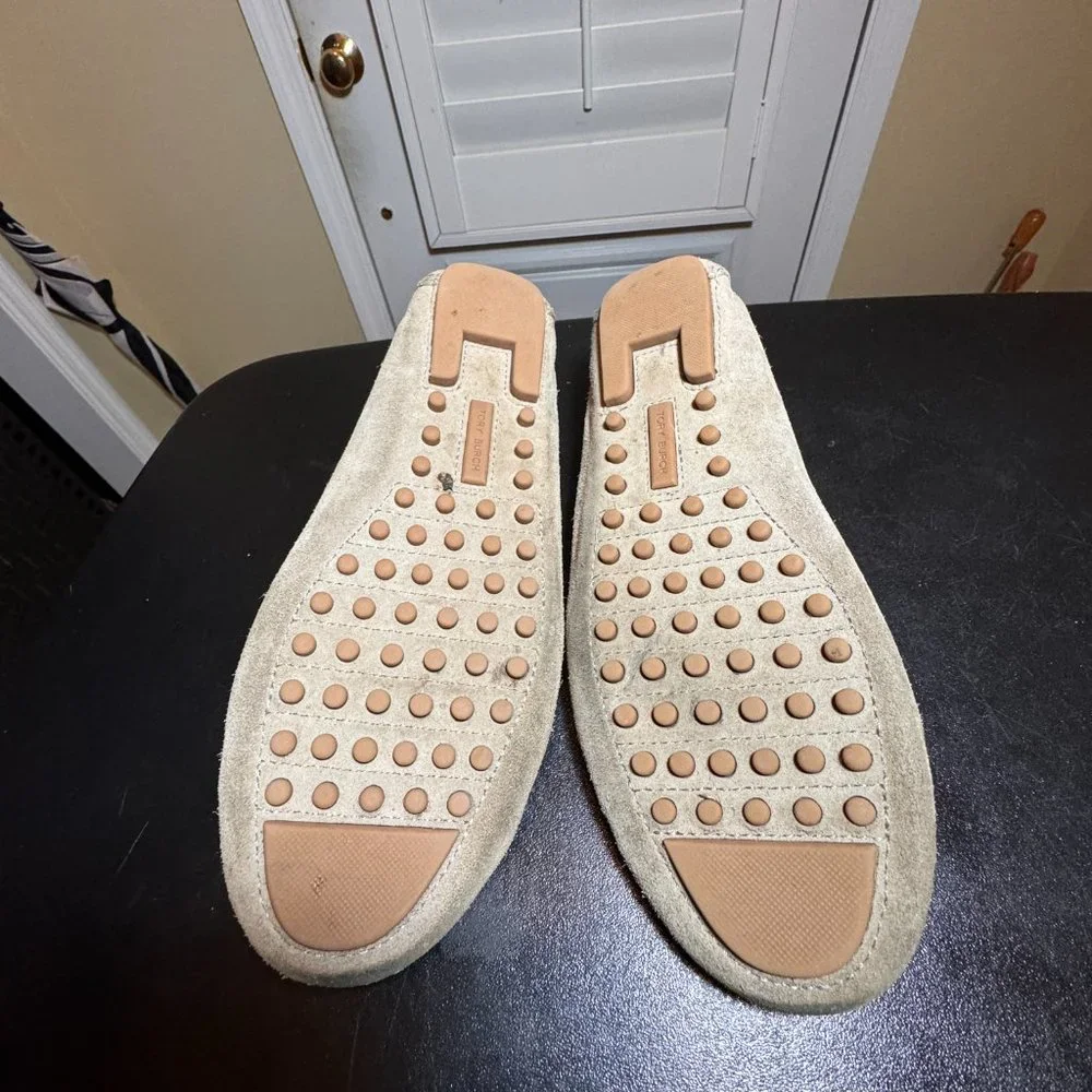 Tory Burch size 9.5 tan suede leather loafers